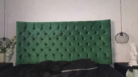 Snapshot of leo_delvey chatting on 09-18-25, 08:05 leo online show from 09-18-25, 08:05