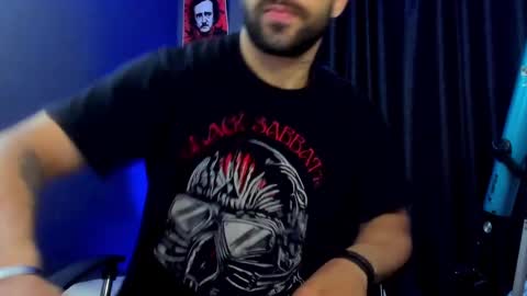 Snapshot of leo_diaz01 chatting on 01-26-25, 04:41 Leo Diaz online show from 01-26-25, 04:41