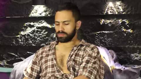 Snapshot of leo_diaz01 chatting on 11-10-25, 03:16 Leo Diaz online show from 11-10-25, 03:16