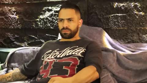 Snapshot of leo_diaz01 chatting on 11-27-25, 11:40 Leo Diaz online show from 11-27-25, 11:40