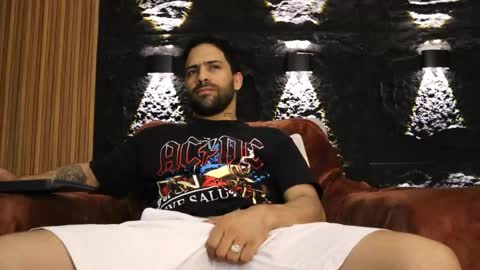 Leo  Diaz online show from 05-18-26, 11:21