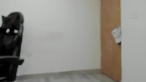 Leo Jones online show from 02-16-25, 05:26