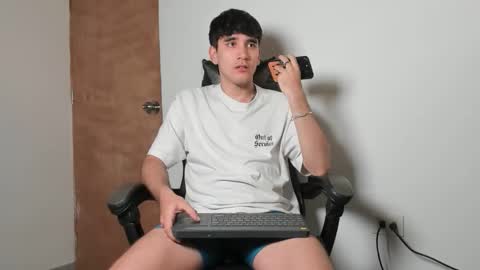 Leo Jones online show from 03-19-26, 11:09