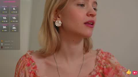 Snapshot of leo_lulu chatting on 12-24-24, 06:28 Ashly online show from 12-24-24, 06:28