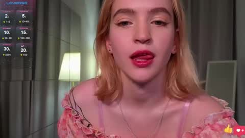 Snapshot of leo_lulu chatting on 02-14-25, 03:36 Ashly online show from 02-14-25, 03:36