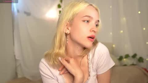 Snapshot of leo_lulu chatting on 09-27-25, 09:47 Ashly online show from 09-27-25, 09:47