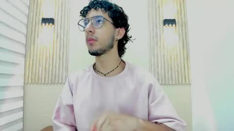 Snapshot of leo_sanz6 chatting on 06-05-26, 12:22 LEO online show from 06-05-26, 12:22