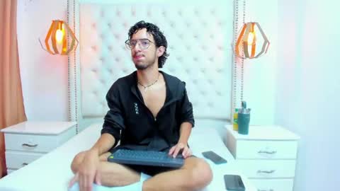 Snapshot of leo_sanz6 chatting on 07-01-26, 12:18 LEO online show from 07-01-26, 12:18