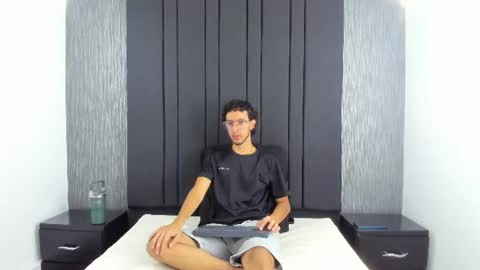 Snapshot of leo_sanz6 chatting on 07-07-26, 12:20 LEO online show from 07-07-26, 12:20