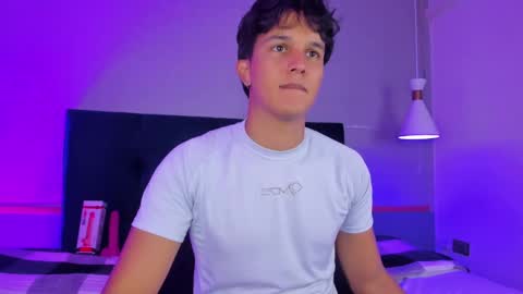 Leo online show from 10-05-25, 03:49