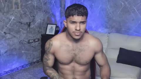 Leo independent model online show from 09-29-25, 01:11