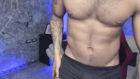 Leo independent model online show from 10-01-25, 11:11