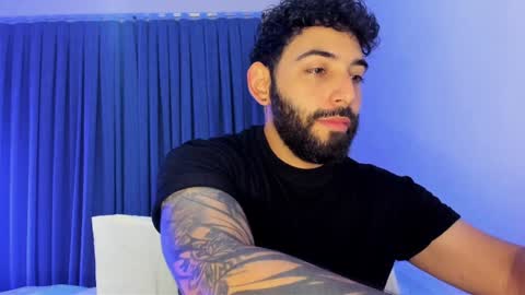 Snapshot of leo_thewolf chatting on 01-31-25, 04:17 Leonardo online show from 01-31-25, 04:17