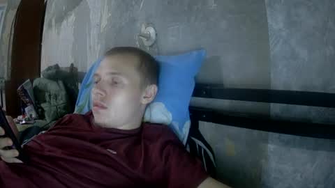 Snapshot of leo_timm chatting on 07-14-26, 06:57 leo_timm online show from 07-14-26, 06:57