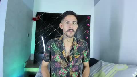 Snapshot of leo_vesper chatting on 04-20-26, 12:19 leo vesper online show from 04-20-26, 12:19