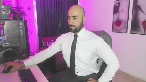 Leon online show from 01-11-25, 12:29