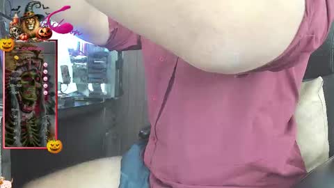 Leon online show from 10-03-25, 04:37