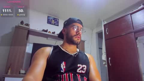 Leon Hart online show from 12-21-24, 03:47