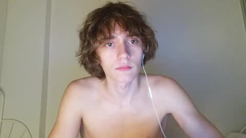 Snapshot of leon_heart666 chatting on 04-12-26, 08:58 Leon online show from 04-12-26, 08:58