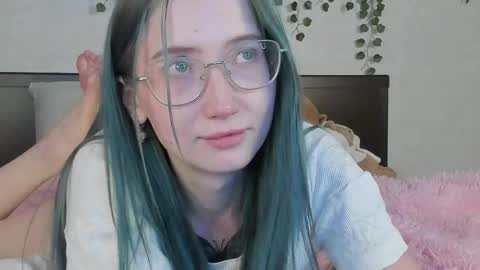 Leona online show from 05-29-26, 10:13