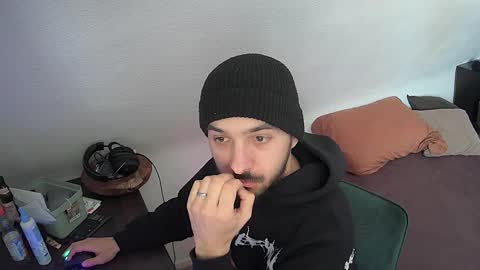 Leonardo online show from 02-02-26, 01:10