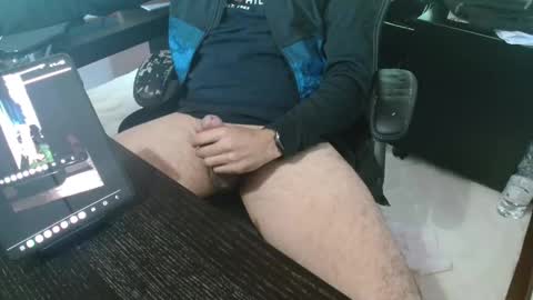 Snapshot of leone44 chatting on 05-15-26, 03:30 angel e sonia online show from 05-15-26, 03:30