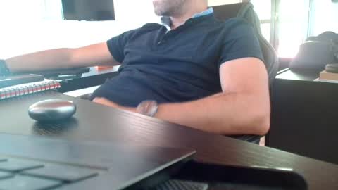 Snapshot of leone44 chatting on 06-12-26, 10:25 angel e sonia online show from 06-12-26, 10:25