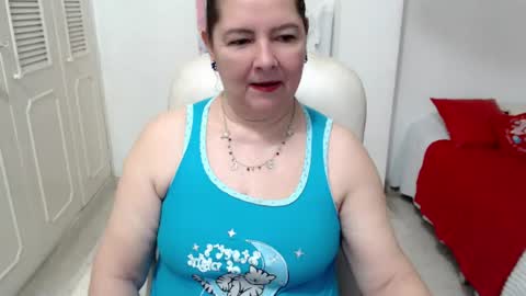 Snapshot of leonela_69 chatting on 06-18-26, 11:09 leonela online show from 06-18-26, 11:09