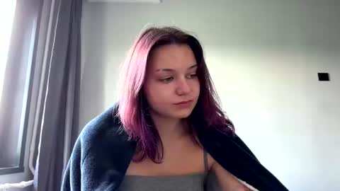 Snapshot of leonidadesantiago chatting on 07-07-26, 07:23 Reily online show from 07-07-26, 07:23