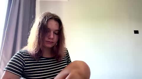 Snapshot of leonidadesantiago chatting on 07-16-26, 05:13 Reily online show from 07-16-26, 05:13
