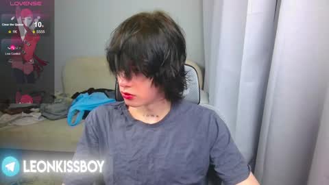 leonkissboy online show from 04-13-26, 10:04