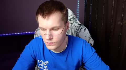 Snapshot of leonnextdoor chatting on 01-10-25, 08:51 Leon online show from 01-10-25, 08:51