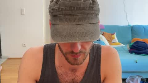 Leon online show from 06-08-26, 10:15