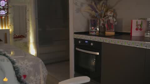 Leora online show from 01-09-26, 05:26