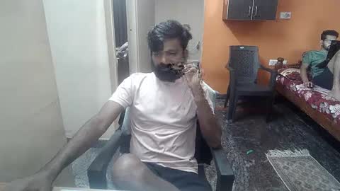 Leo online show from 12-27-24, 01:07