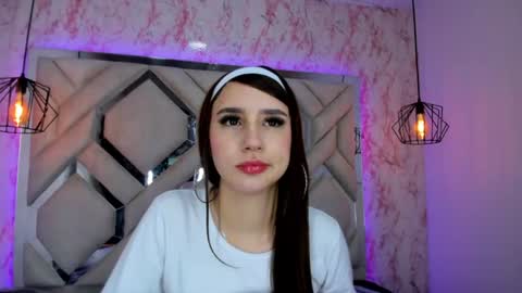 Snapshot of leri_rose_ chatting on 07-28-26, 03:21 online show from 07-28-26, 03:21