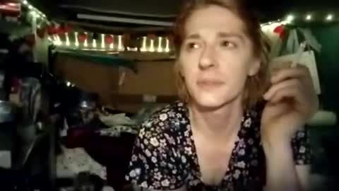 Snapshot of lesleygumgrass chatting on 06-22-26, 12:13 LesleyGumGrass- The Boring Trans girl online show from 06-22-26, 12:13