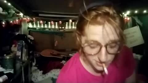 Snapshot of lesleygumgrass chatting on 07-13-26, 04:15 LesleyGumGrass- The Boring Trans girl online show from 07-13-26, 04:15