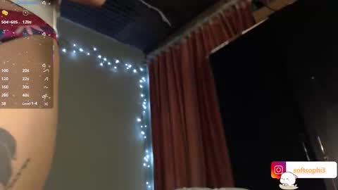 Snapshot of leslie__anderson chatting on 11-28-25, 08:28 Leslie online show from 11-28-25, 08:28