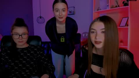 leslie_bird online show from 01-07-26, 10:07