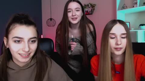 leslie_bird online show from 03-17-26, 09:56