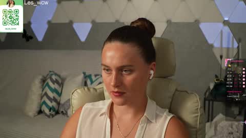 LeslieKorfs online show from 09-23-25, 08:01