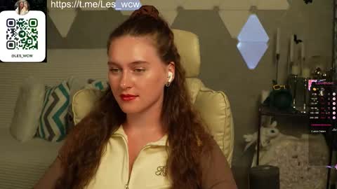 LeslieKorfs online show from 10-18-25, 07:36