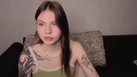 Fiona online show from 09-25-25, 01:59