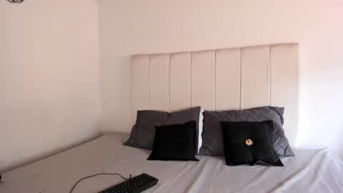 Snapshot of leticiaroldan chatting on 09-14-25, 09:03 Leticia online show from 09-14-25, 09:03