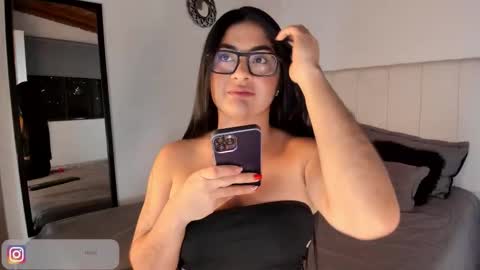 Snapshot of leticiaroldan chatting on 10-09-25, 12:52 Leticia online show from 10-09-25, 12:52