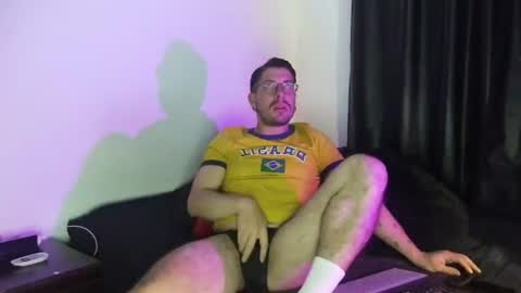 Torres online show from 07-14-26, 04:39