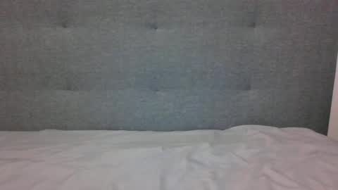 lets_play143 online show from 01-12-25, 09:40