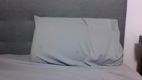 lets_play143 online show from 10-19-25, 11:38