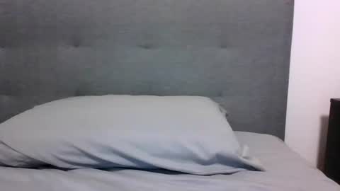 lets_play143 online show from 10-22-25, 12:44